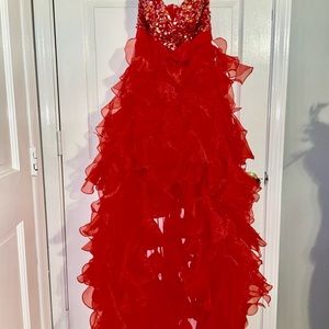 Sherri Hill size 2 prom/pageant dress Red sequins